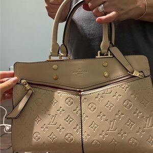 Handbag
